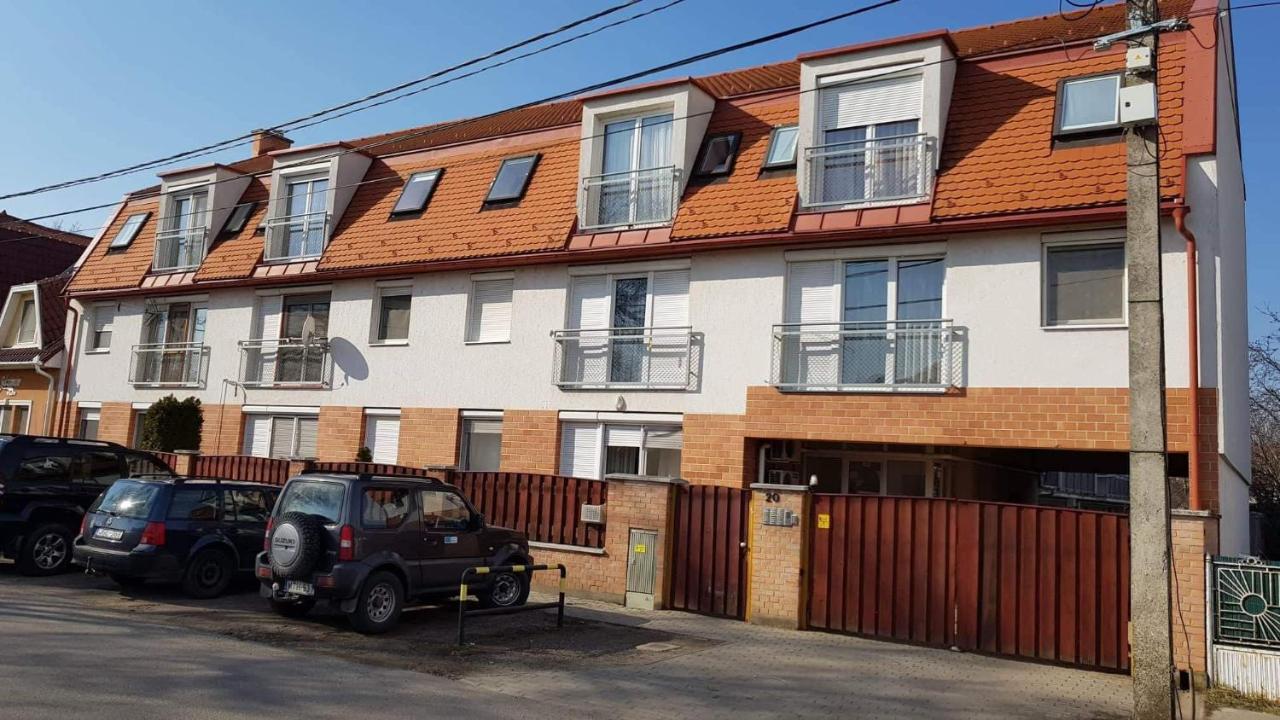 Fischer Apartman 2 Хайдусобосло Экстерьер фото